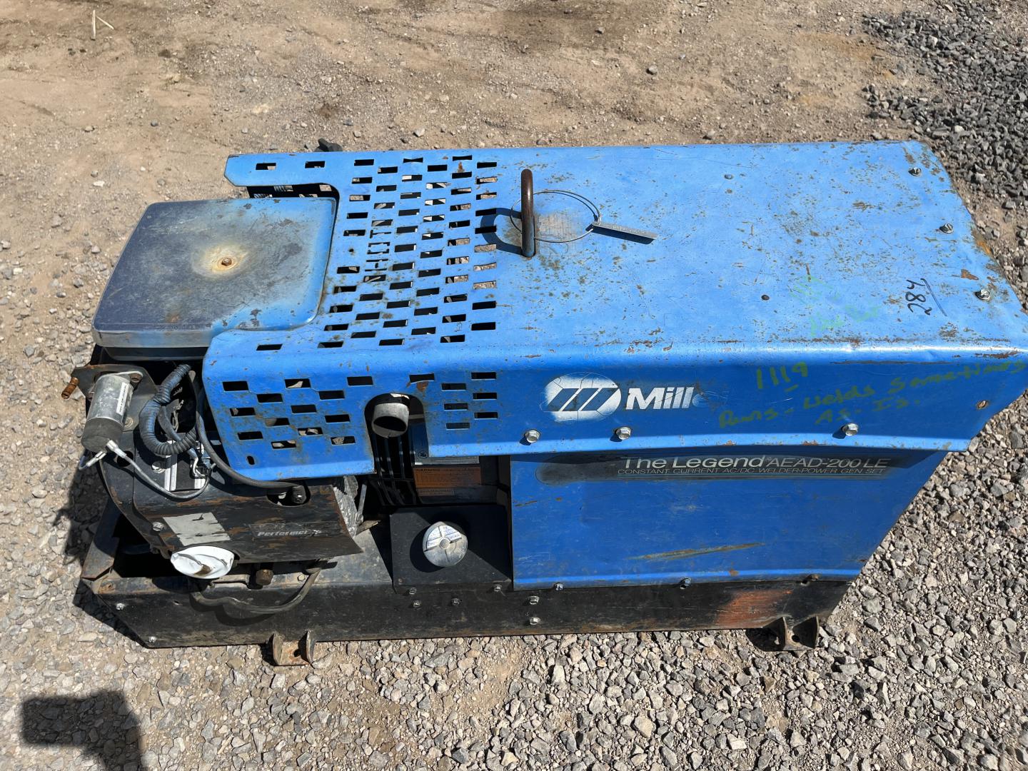 ./imagenes/INVOICE/2019/16815/SOLDADORA MILLER THE LEGEND AEAD-200LF (2).JPG